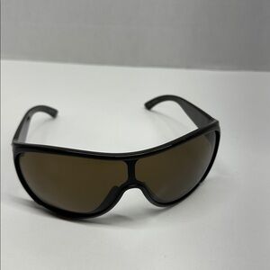 80’s Valentino sunglasses made in Italy v565 very nice vintage condition Valentino Vintage Sunglasses V565 Italy | eBay main image 2